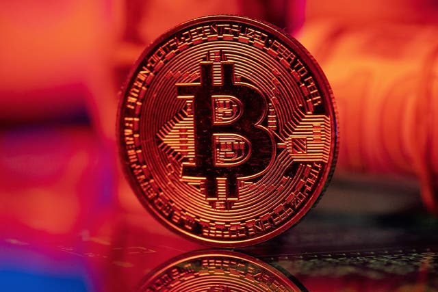 cryptocurrency market news may 2025